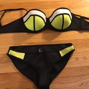 Triangl two piece bikini